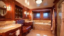 Sailing yacht TIARA -  Master bathroom